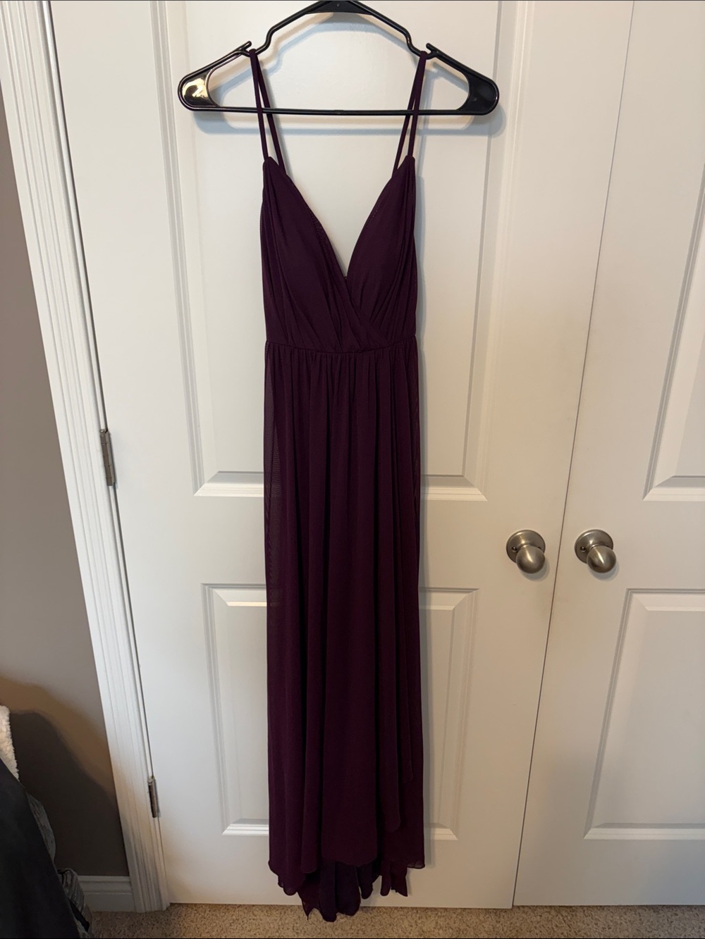 Belsoie size 6 Deep Plum Spaghetti-Strap Evening/Cocktail Dress